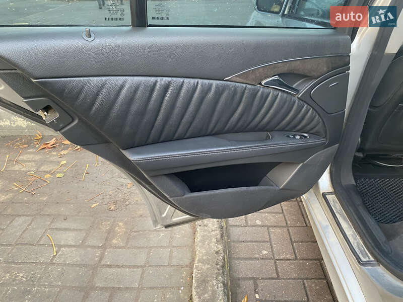 Седан Mercedes-Benz E-Class 2006 в Кіцмані