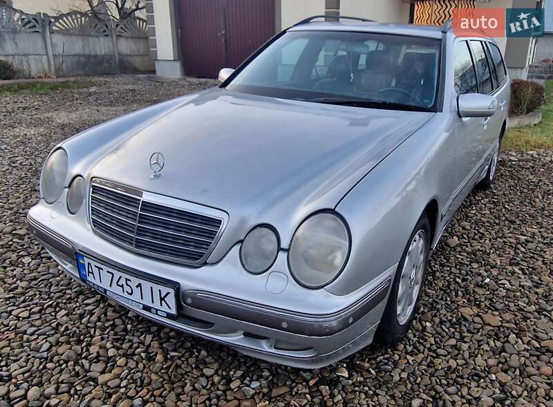 Mercedes-Benz E-Class 2001 Mercedes-Benz E-Class 2001