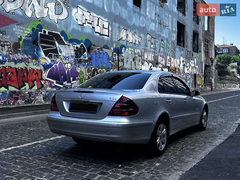 Седан Mercedes-Benz E-Class 2002 в Кривому Озері