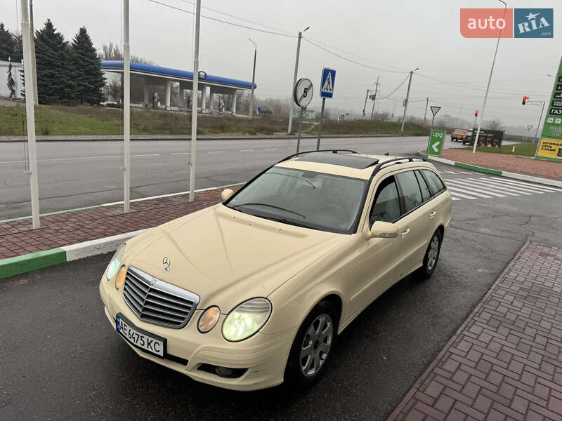 Універсал Mercedes-Benz E-Class 2008 в Кам'янському