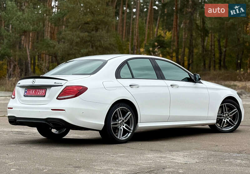 Седан Mercedes-Benz E-Class 2020 в Києві