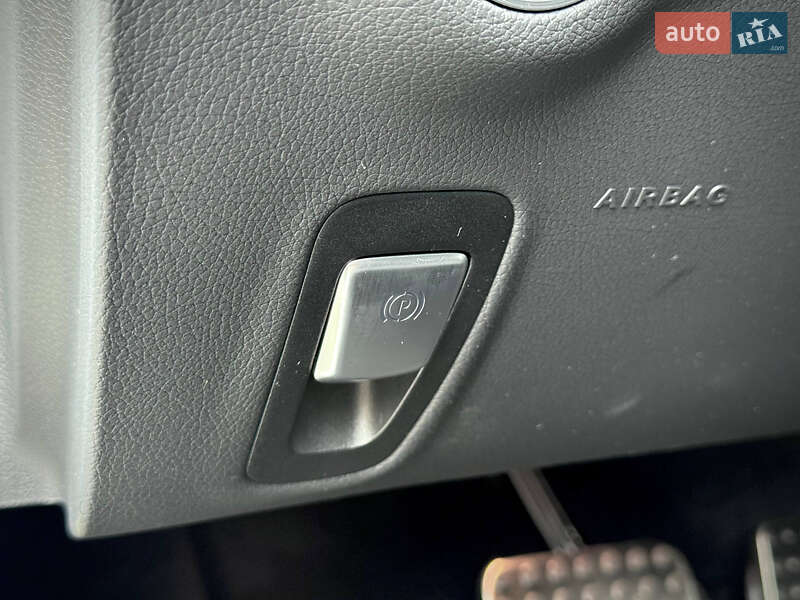 Седан Mercedes-Benz E-Class 2020 в Києві