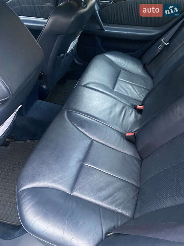 Седан Mercedes-Benz E-Class 1999 в Києві фото 7 Седан Mercedes-Benz E-Class 1999 в Києві