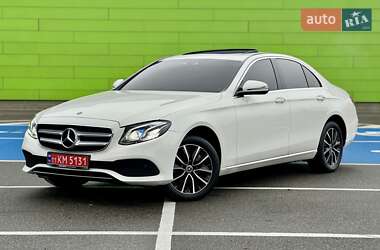 Седан Mercedes-Benz E-Class 2017 в Києві