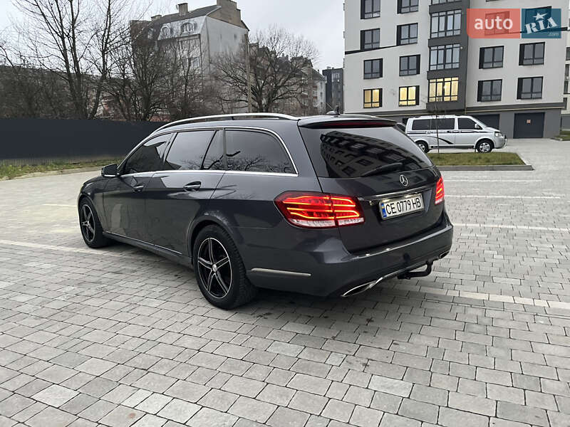 Седан Mercedes-Benz E-Class 2015 в Івано-Франківську
