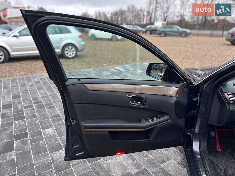 Універсал Mercedes-Benz E-Class 2010 в Коломиї