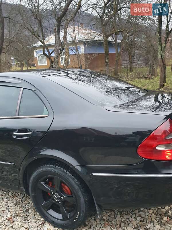 Седан Mercedes-Benz E-Class 2003 в Косове фото 22 Седан Mercedes-Benz E-Class 2003 в Косове