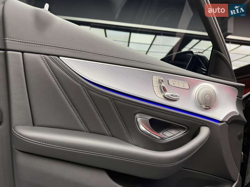 Седан Mercedes-Benz E-Class 2021 в Києві