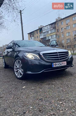 Універсал Mercedes-Benz E-Class 2016 в Києві