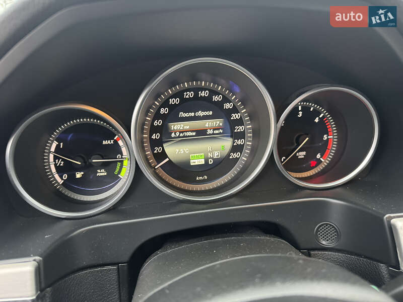 Седан Mercedes-Benz E-Class 2014 в Немишаево