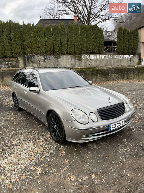 Універсал Mercedes-Benz E-Class 2005 в Хусті фото 3 Універсал Mercedes-Benz E-Class 2005 в Хусті