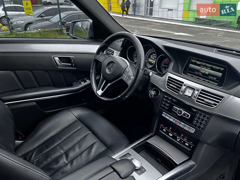 Седан Mercedes-Benz E-Class 2014 в Бучі