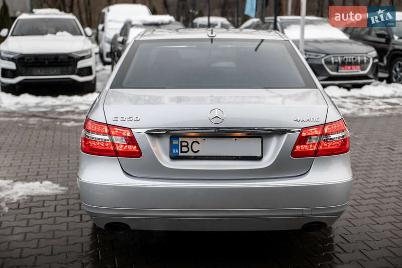 Седан Mercedes-Benz E-Class 2009 в Львове