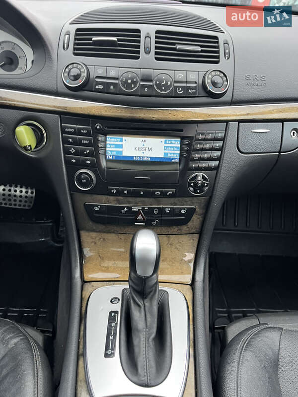 Седан Mercedes-Benz E-Class 2003 в Киеве фото 17 Седан Mercedes-Benz E-Class 2003 в Киеве