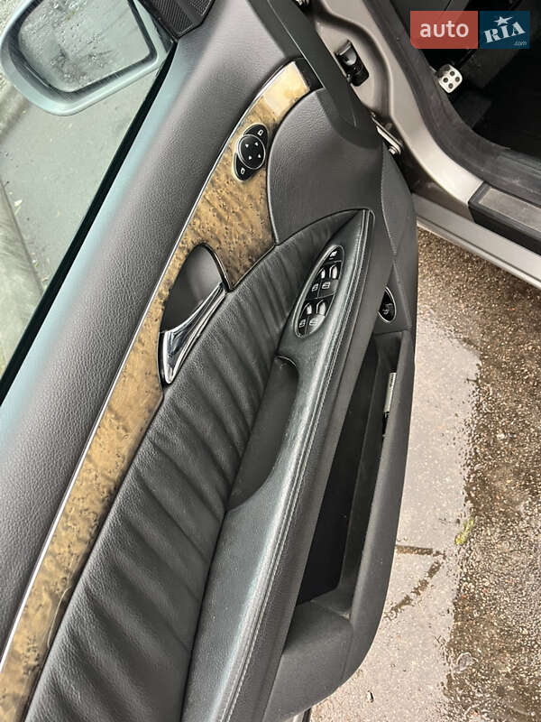 Седан Mercedes-Benz E-Class 2003 в Киеве фото 23 Седан Mercedes-Benz E-Class 2003 в Киеве