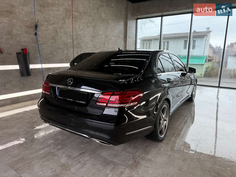 Седан Mercedes-Benz E-Class 2015 в Рівному