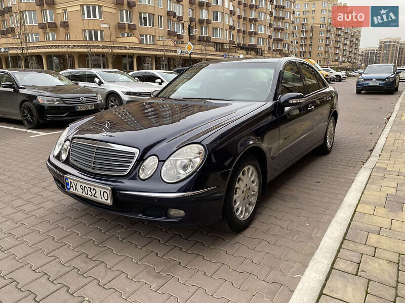 Mercedes-Benz E-Class 2005 Mercedes-Benz E-Class 2005