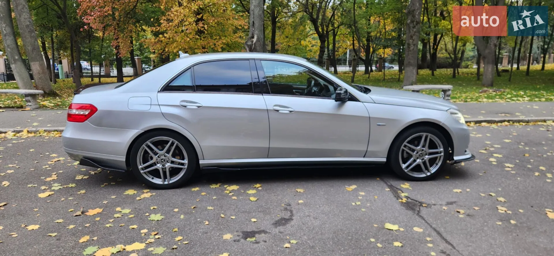 2011 Mercedes-Benz E-klasse - мініатюра 3