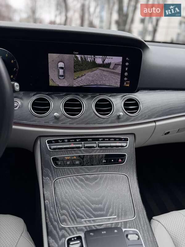 Седан Mercedes-Benz E-Class 2020 в Києві фото 33 Седан Mercedes-Benz E-Class 2020 в Києві