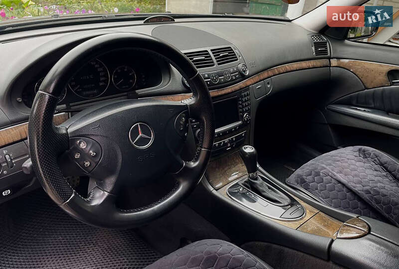 Седан Mercedes-Benz E-Class 2005 в Киеве фото 15 Седан Mercedes-Benz E-Class 2005 в Киеве