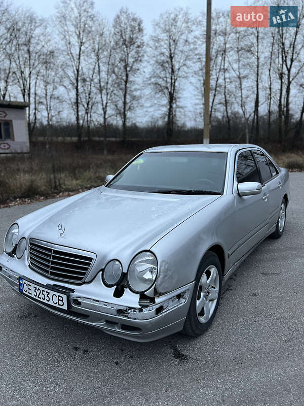 Седан Mercedes-Benz E-Class 2000 в Сокирянах