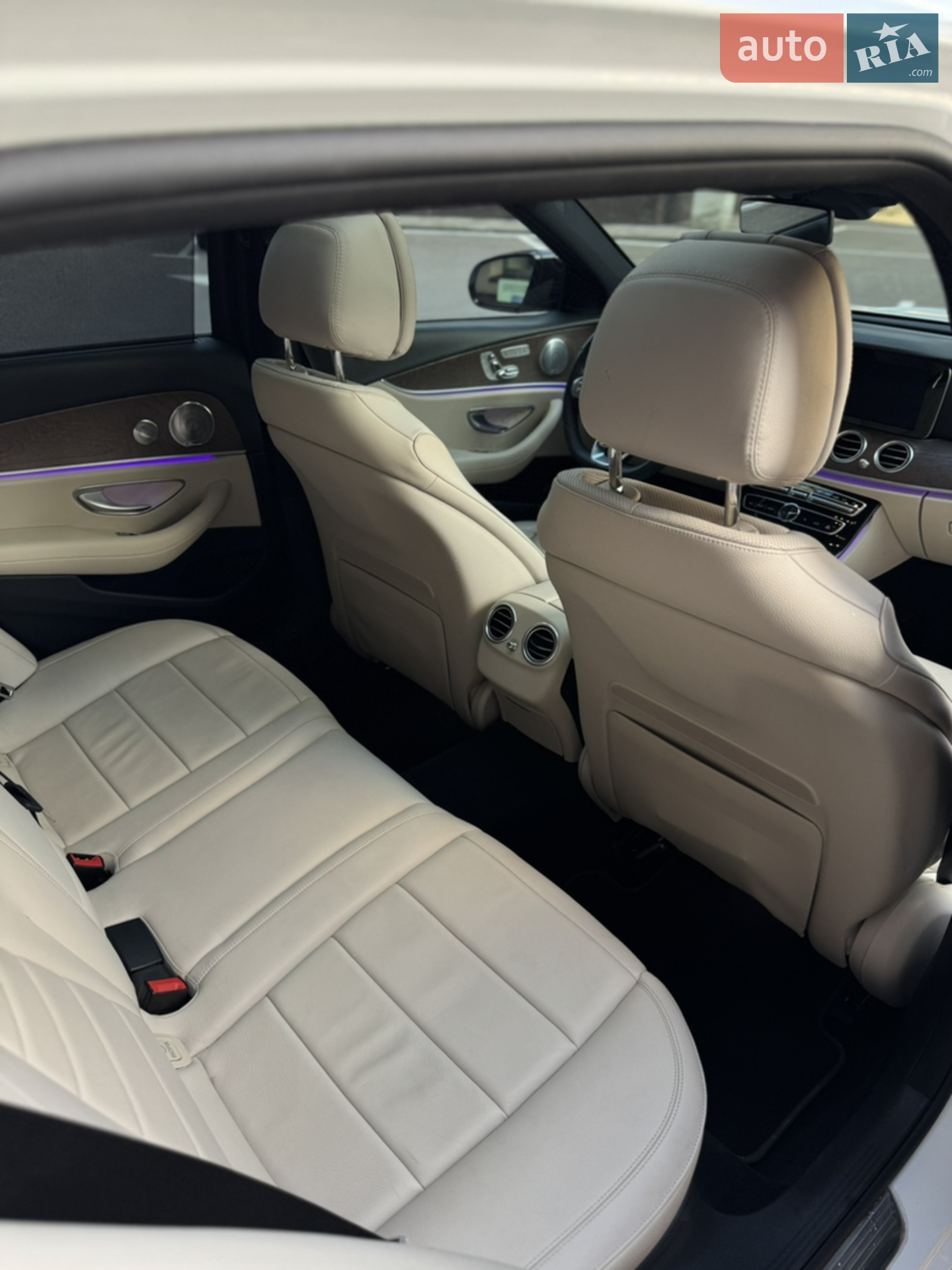2016 Mercedes-Benz E-klasse - мініатюра 12