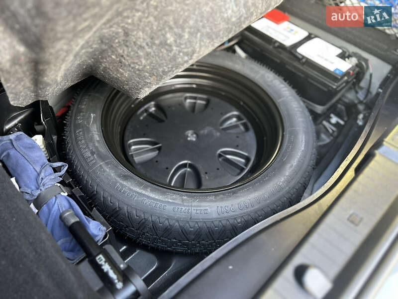 Седан Mercedes-Benz E-Class 2008 в Ужгороді