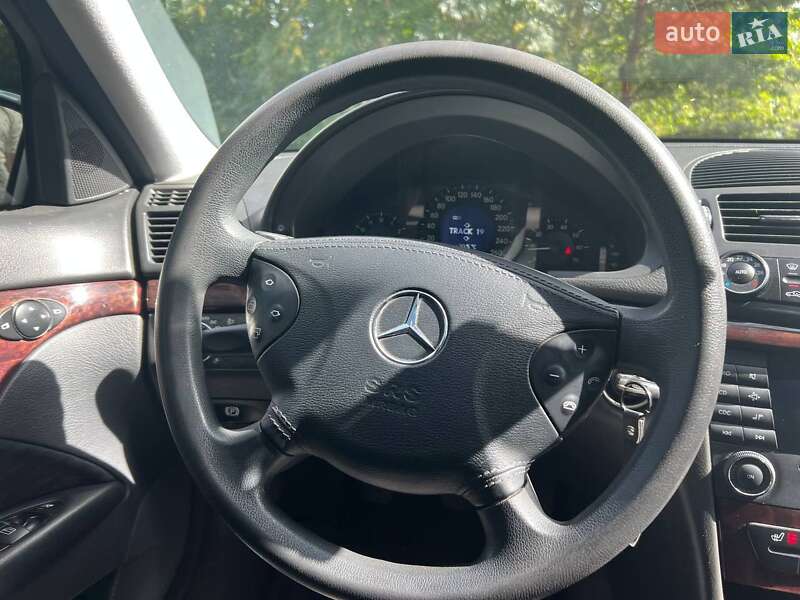 Седан Mercedes-Benz E-Class 2005 в Самборі фото 13 Седан Mercedes-Benz E-Class 2005 в Самборі