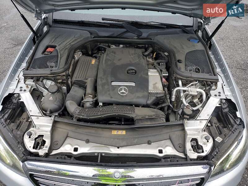 Седан Mercedes-Benz E-Class 2017 в Киеве фото 11 Седан Mercedes-Benz E-Class 2017 в Киеве