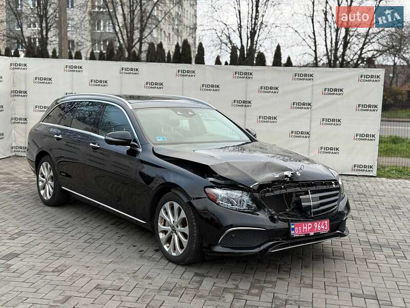 Mercedes-Benz E-Class 2017 Mercedes-Benz E-Class 2017