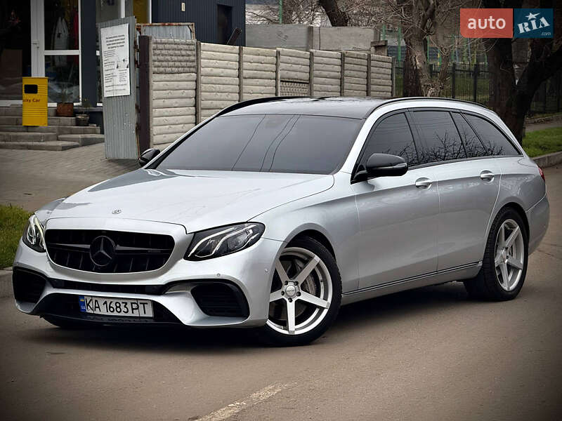 Mercedes-Benz E-Class 2017 Mercedes-Benz E-Class 2017