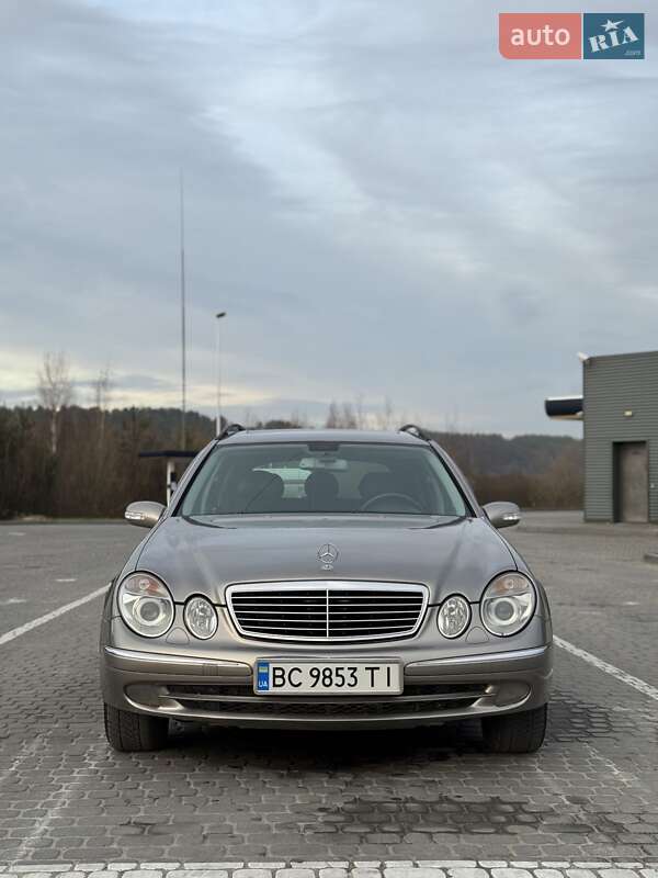 Mercedes-Benz E-Class 2003