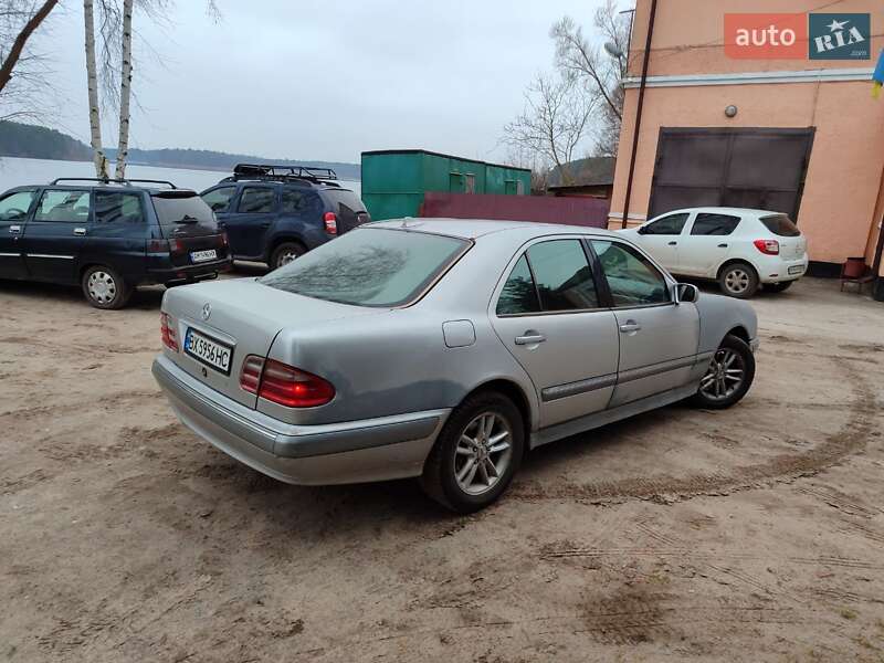 Седан Mercedes-Benz E-Class 2000 в Житомире фото 6 Седан Mercedes-Benz E-Class 2000 в Житомире