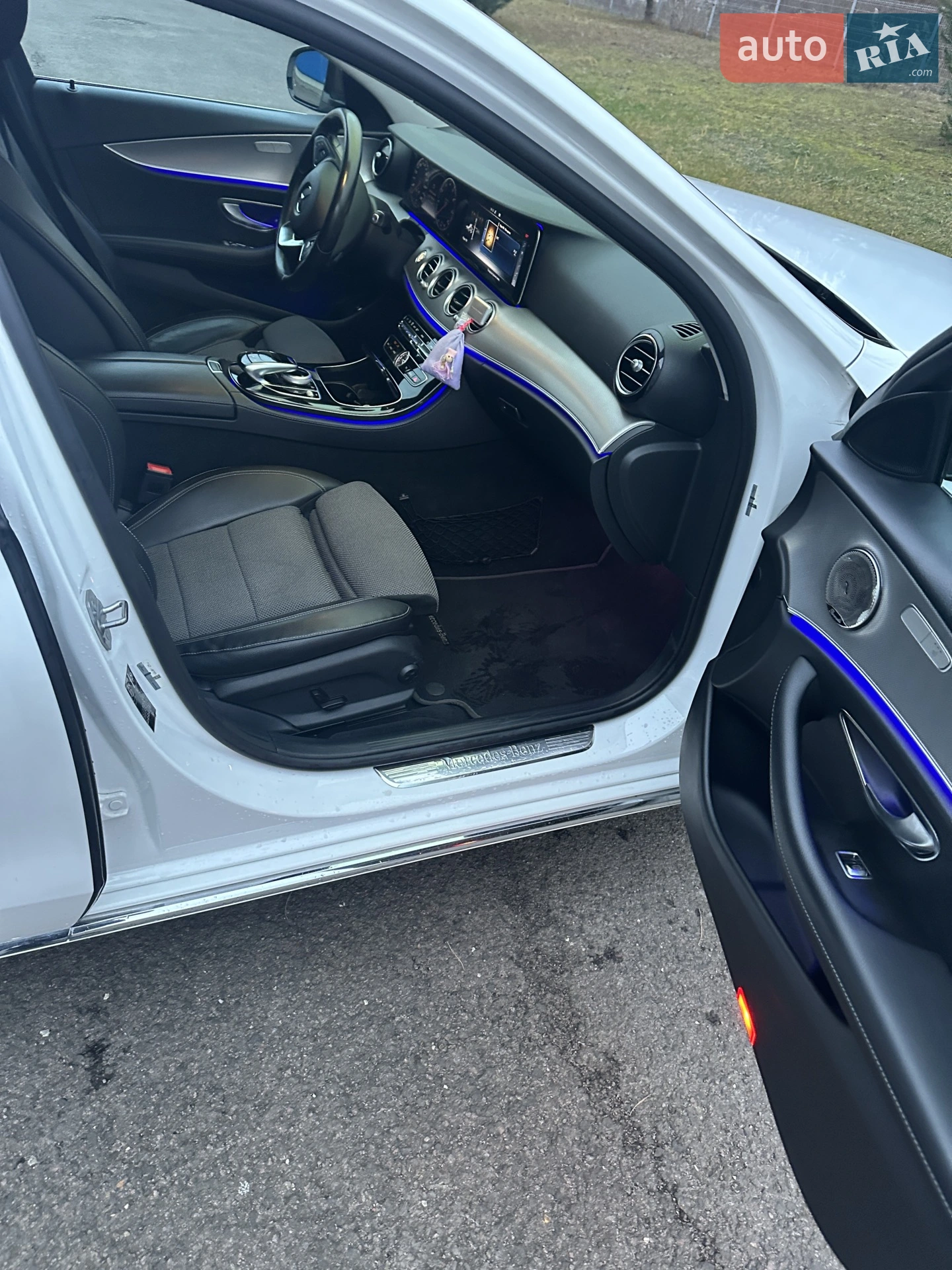 2016 Mercedes-Benz E-klasse - мініатюра 24