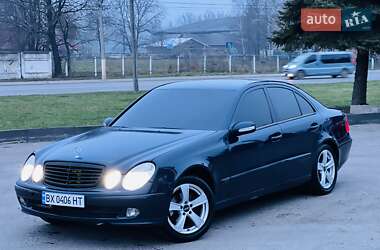 Седан Mercedes-Benz E-Class 2002 в Чернівцях