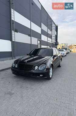 Седан Mercedes-Benz E-Class 2002 в Калуше
