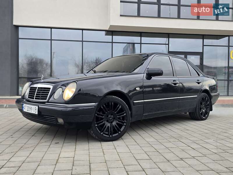 Mercedes-Benz E-Class 1997 Mercedes-Benz E-Class 1997