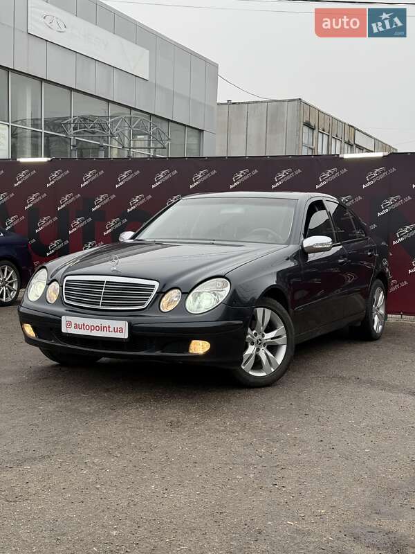 Mercedes-Benz E-Class 2004 Mercedes-Benz E-Class 2004