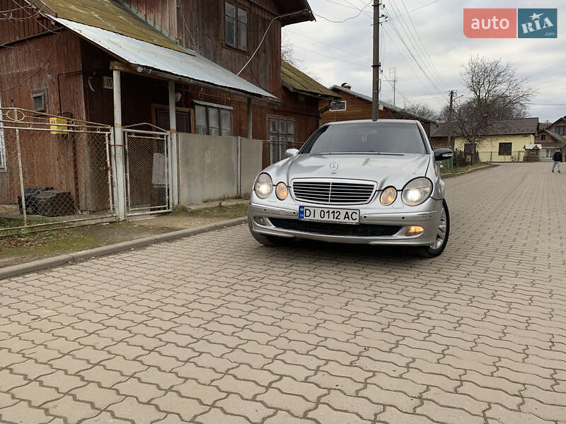 Mercedes-Benz E-Class 2002