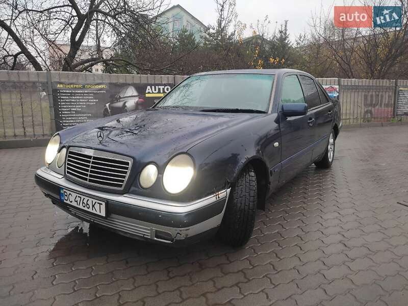 Mercedes-Benz E-Class 1997