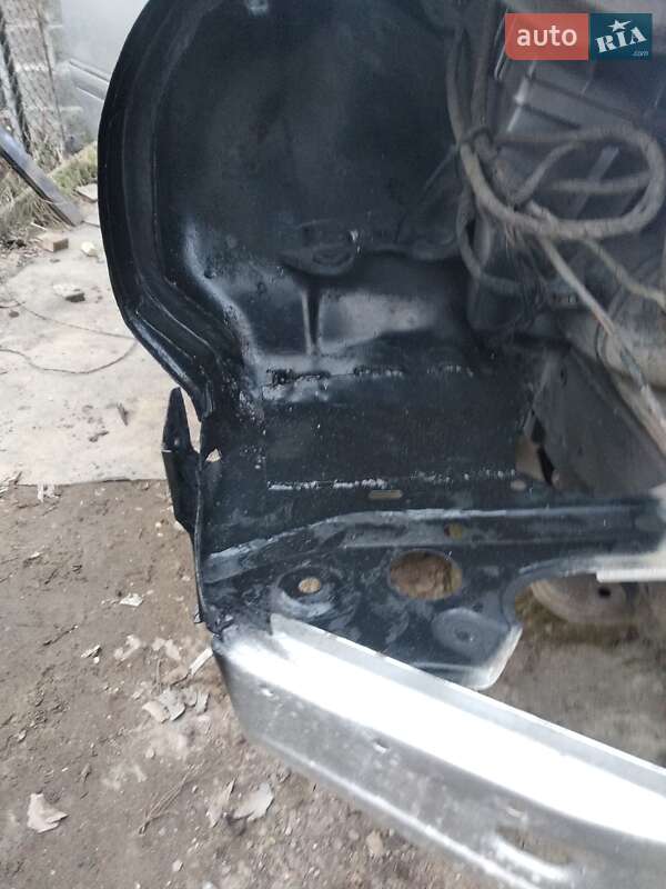 Седан Mercedes-Benz E-Class 1996 в Львові