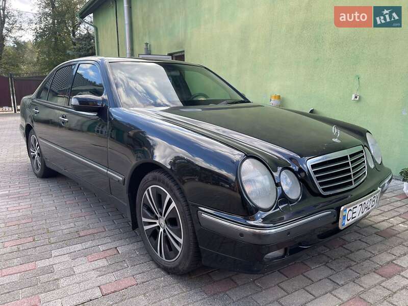 Mercedes-Benz E-Class 2000 Mercedes-Benz E-Class 2000