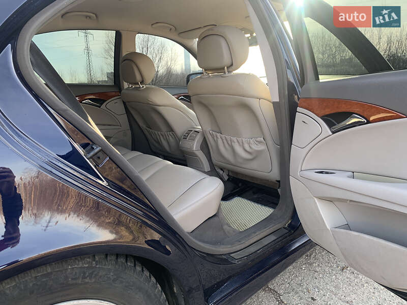 Седан Mercedes-Benz E-Class 2007 в Калуше