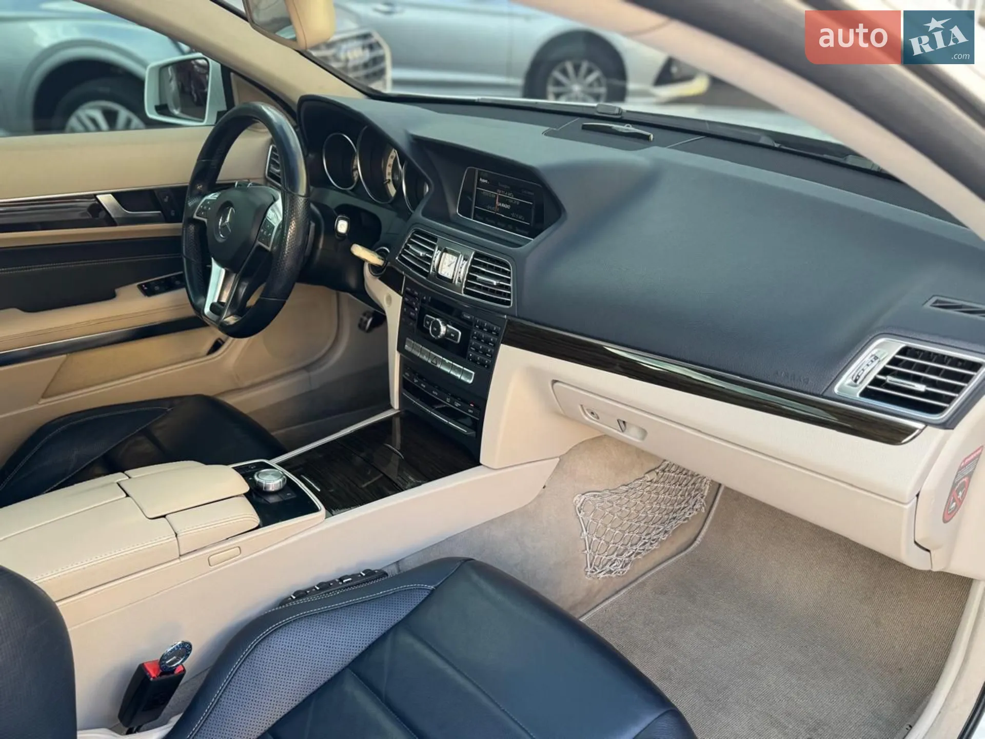 2013 Mercedes-Benz E-klasse - мініатюра 32