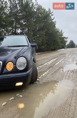 Універсал Mercedes-Benz E-Class 1997 в Коростишеві