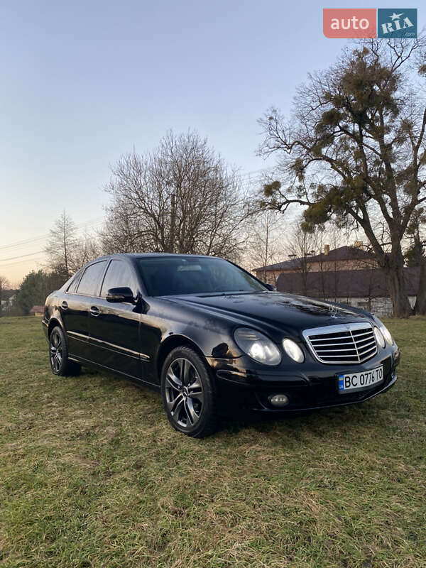 Седан Mercedes-Benz E-Class 2008 в Львові фото 3 Седан Mercedes-Benz E-Class 2008 в Львові