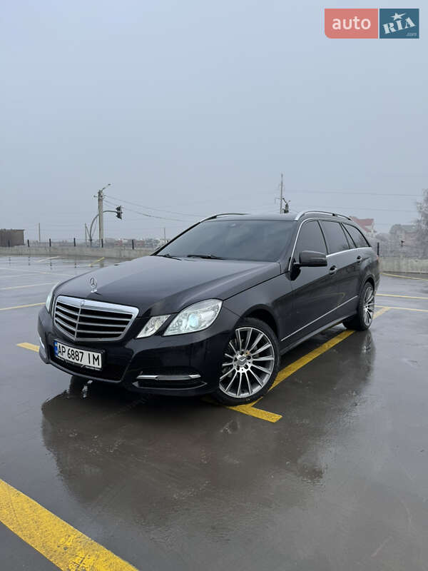 Mercedes-Benz E-Class 2012