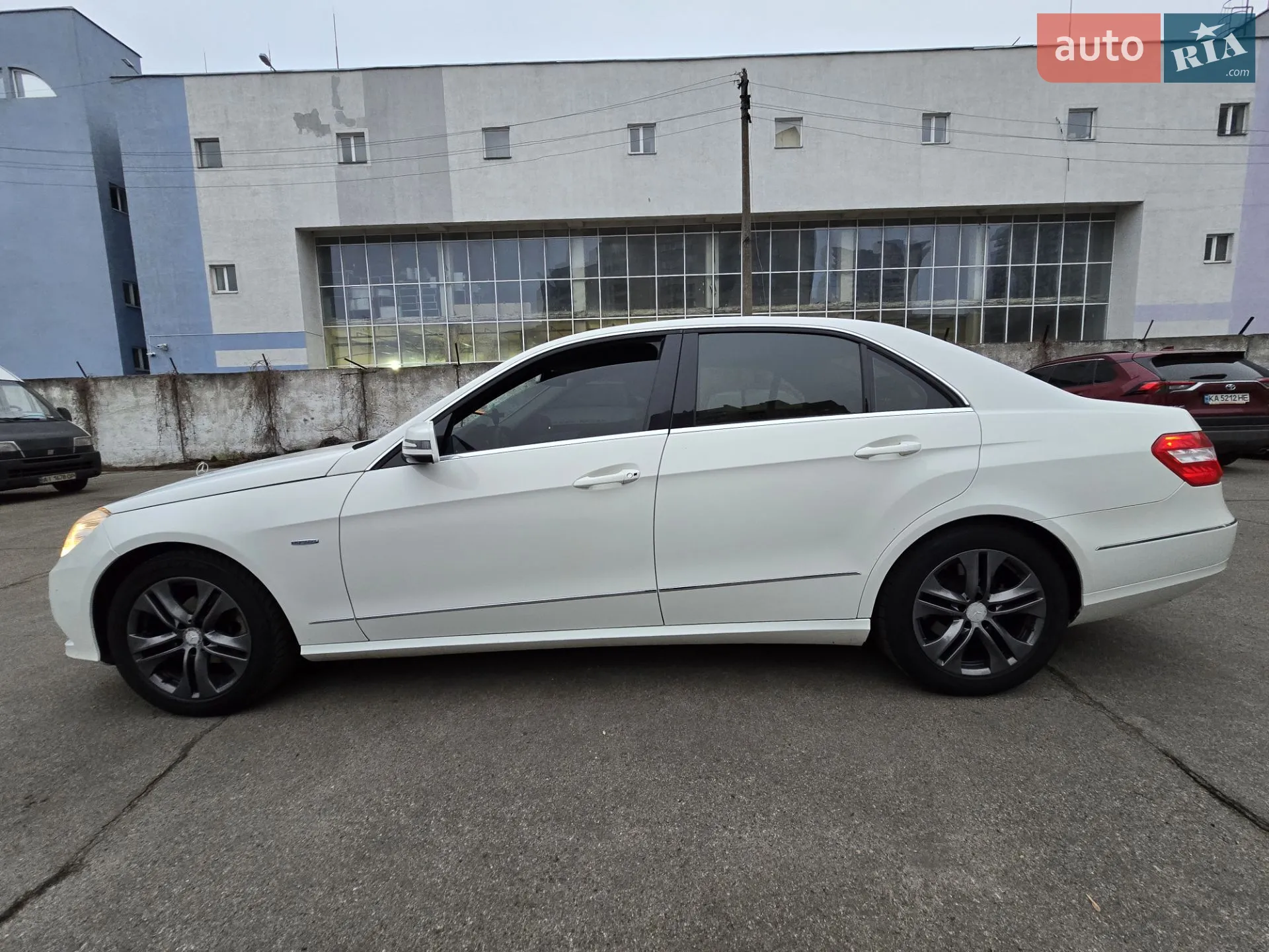 2011 Mercedes-Benz E-klasse - мініатюра 7