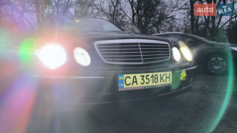 Mercedes-Benz E-Class 2002