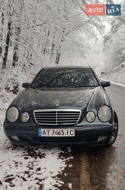Седан Mercedes-Benz E-Class 2000 в Богородчанах